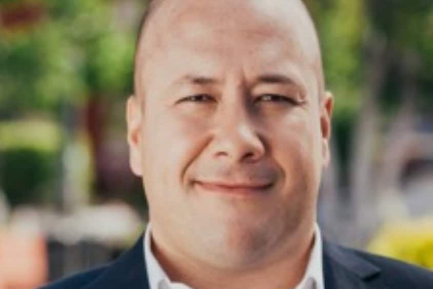 Former Jalisco governor starts new career as a soccer coach