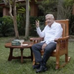AMLO presenting book