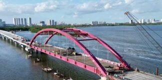 Nichupté Bridge in Cancún