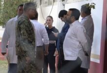 President Claudia Sheinbaum traveled to Oaxaca Monday afternoon, immediately after her daily press conference, to meet with victims' families.