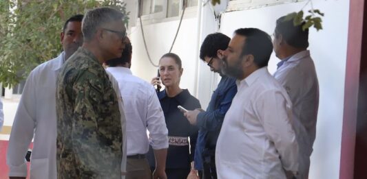 President Claudia Sheinbaum traveled to Oaxaca Monday afternoon, immediately after her daily press conference, to meet with victims' families.