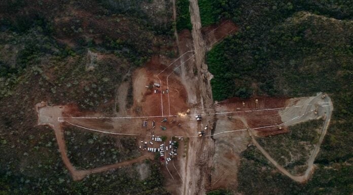 Aerial view of construction on the "El Novillo" dam in Baja California Sur, Mexico