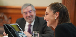 President Sheinbaum speaks on the phone