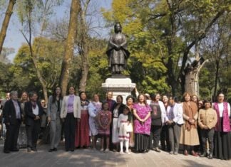 Paseo de las Heroinas