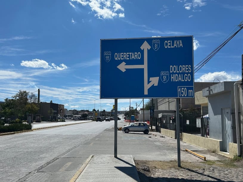 Exit sign San Miguel de Allende