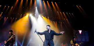 Ricky Martin performing