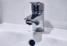 water faucet dripping