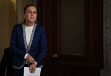 CIUDAD DE MÉXICO, 04FEBRERO2026.- Claudia Sheinbaum walks into her daily press conference