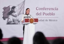 Cuauhtémoc, Ciudad de México. 03 de febrero 2026. La presidenta constitucional de los Estados Unidos Mexicanos, la Doctora Claudia Sheinbaum Pardo en conferencia de prensa matutina en el salón de la Tesorería de Palacio Nacional. La acompañan: Edgar Amador, secretario de Hacienda; Bertha Gómez Castro, subsecretaria de Egresos de la Secretaría de Hacienda; Jorge Mendoza, director del Banco Nacional de Obras y Servicios Públicos (Banobras); Rodrigo Mariscal Paredes, titular de la Unidad de Planeación Económica de la Secretaría de Hacienda y Crédito Público (SHCP); María del Carmen Bonilla, titular de la Unidad de Crédito Público y Asuntos Internacionales de la Secretaría de Hacienda y Crédito Público (SHCP); Diana Aurora Correa, subdirectora de Diseño Digital y Medios Sociales en la Unidad de Memoria Histórica.