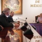 Sheinbaum at the signing of an agreement with vaccine producer Moderna