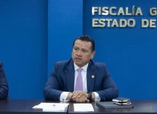 Attorney General of Michoacán Carlos Torres Piña.