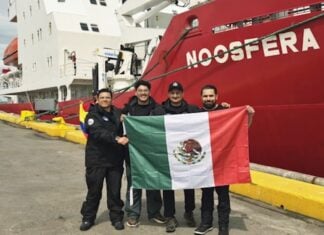 mexican team ready to board Ukrainian vessel