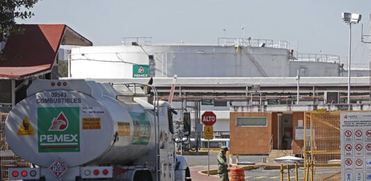 A Pemex oil truck