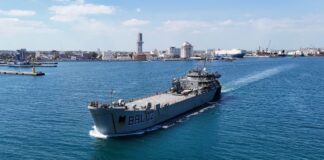 Mexican ship carrying aid to Cuba