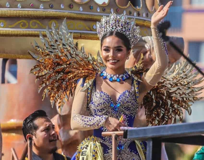 Carnival queen in Ensenada