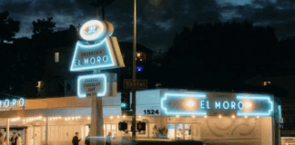 Exterior of Churrería El Moro in Echo Park, Los Angeles