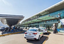The entrance to the GDL airport