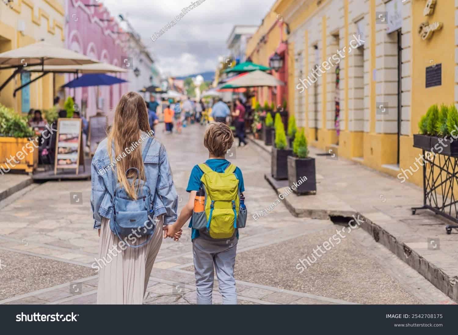 What’s it really like to raise kids in Mexico? ‘Confidently Wrong’ interviews 3 couples on the front lines