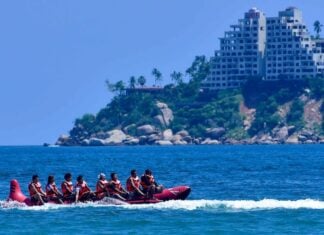 Tourists on a boat ride in Acapulco, Guerrero, Mexico