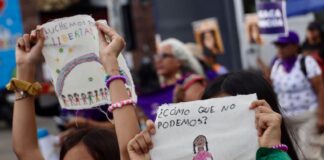 Young women protest gender violence in Oaxaca on Nov. 25, 2025