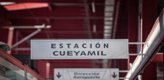 a station of the new light rail connecting Mexico City with the Felipe Ángeles International Airport (AIFA)