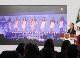 "Shakira is very loved by Mexican families," President Sheinbaum remarked on Monday morning, after the Colombian superstar filled the country's most iconic public plaza with 400,000 fans on Sunday night.