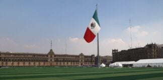 Zócalo with artificial turf
