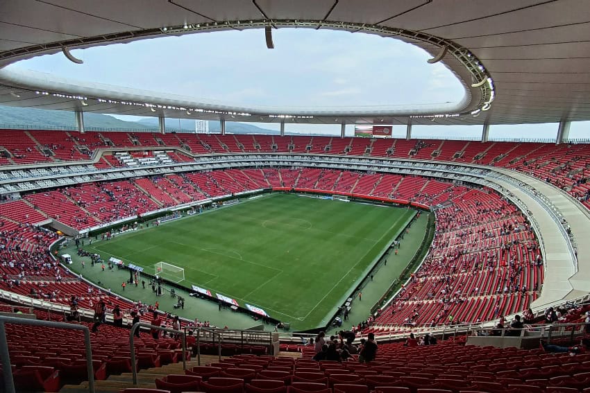 MND Local: Ricky Martin to perform in Zapopan; World Cup qualifying matches are coming up at Estadio Akron, and an artisanal chocolate maker honors Guadalajara