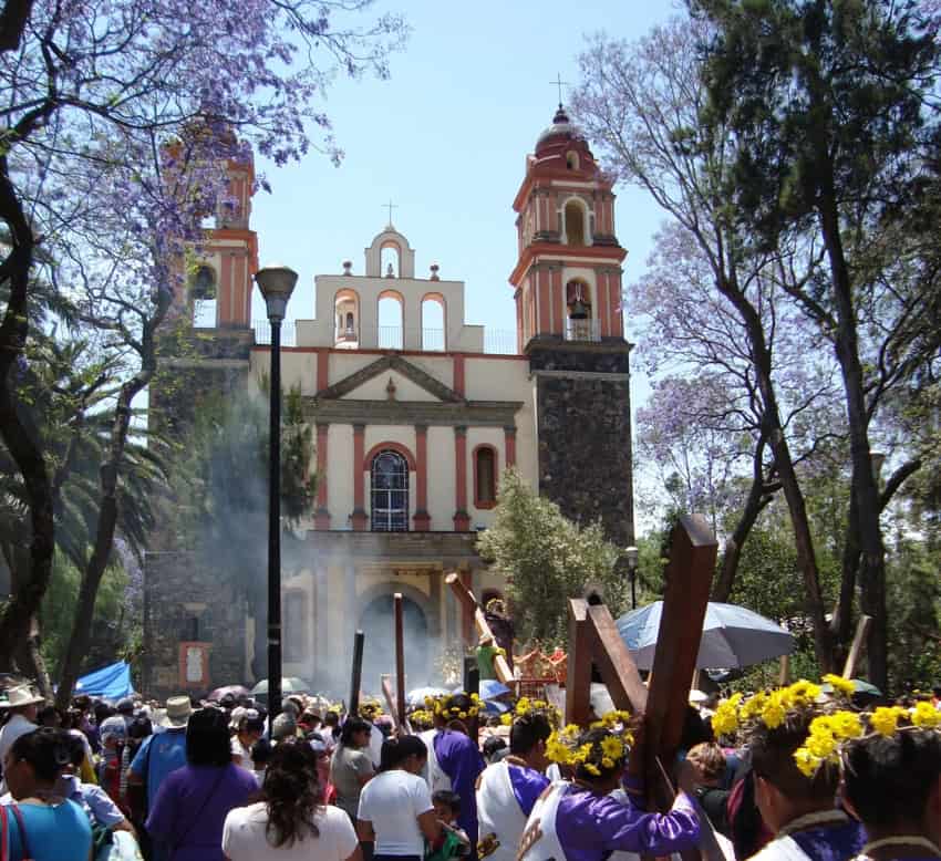 Lord of the Cave cathedral in Iztapalapa