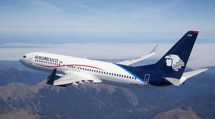 An Aeroméxico plane
