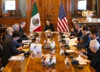 Sheinbaum chaired a meeting at the National Palace attended by Greer, U.S. Ambassador to Mexico Ron Johnson, Mexican Economy Minister Marcelo Ebrard, Finance Minister Édgar Amador Zamora and other officials.