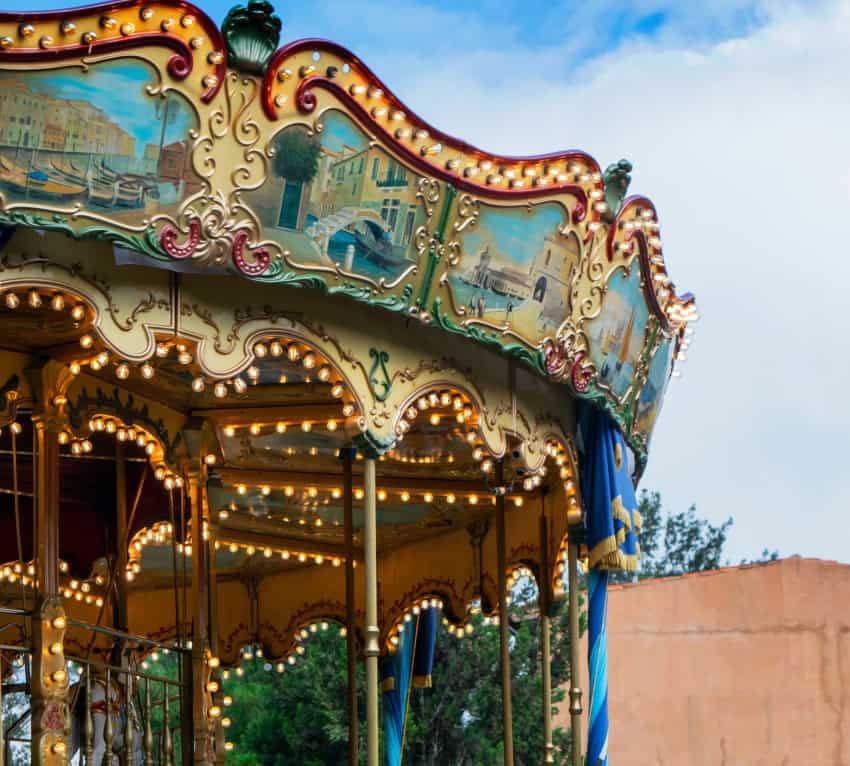 Merry-go-round in Val'Quirico