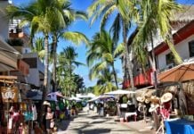 Souvenirs market in Sayulita
