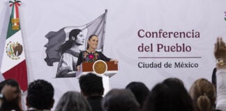 President Sheinbaum at the podium of her morning press conference