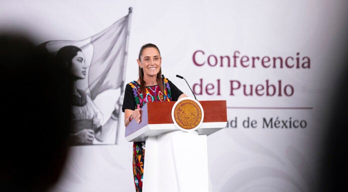 Sheinbaum at the podium on May 20, 2026