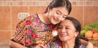 Mother and daughter in Mexico