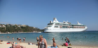 Tourists on the beach in Huatulco, Oaxaca