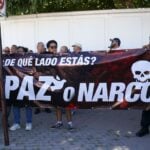 PAN supporters and members of the public gathered outside the offices of the Attorney General’s Office in Ciudad Juárez on May 27 to show their support for Chihuahua Governor Maru Campos, who answered questions about a recent operation involving CIA agents.