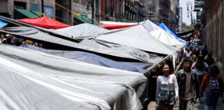 The CNTE’s current encampment along 20 de Noviembre Street