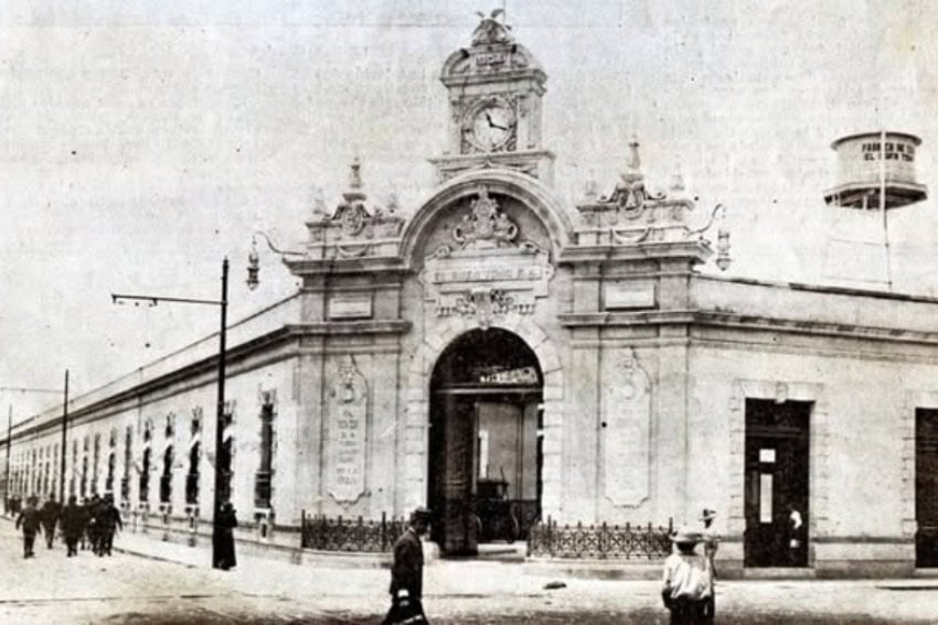 El Buen Tono tobacco factory in Mexico City