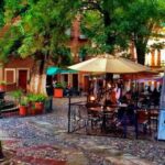colorful plaza in Guanajuato