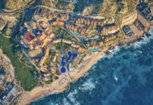 A drone shot of Baja California Sura and Los Cabos