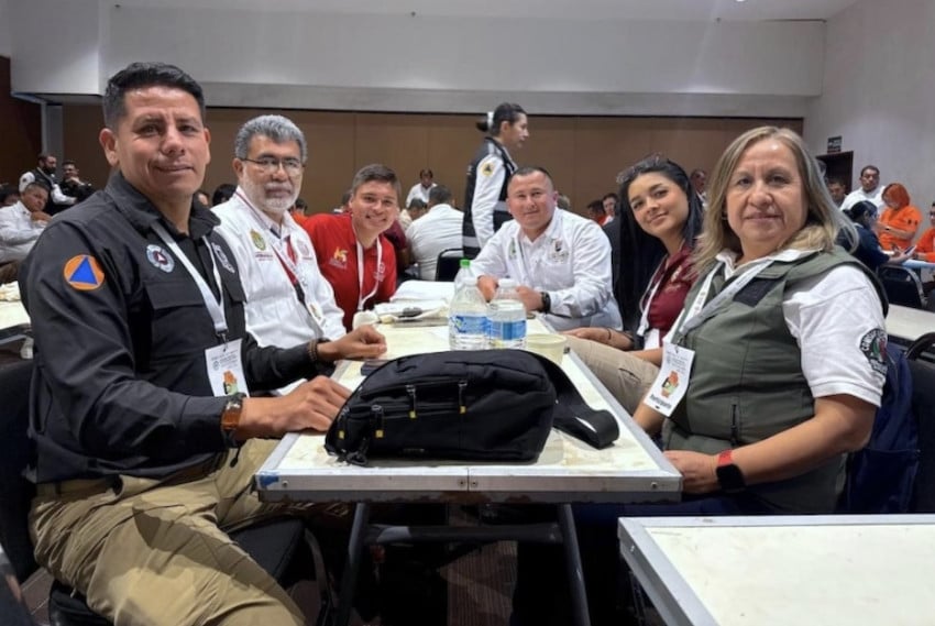 A meeting of officials in Los Cabos
