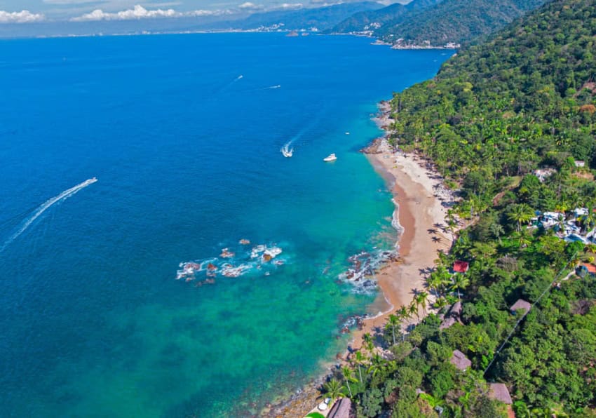 Bay of Banderas, coast south of Puerto Vallarta