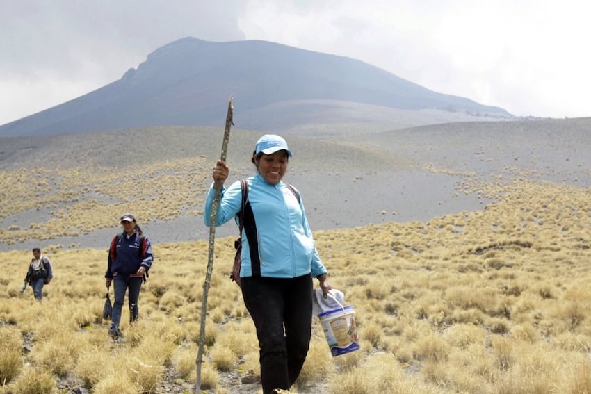 Residents of Santiago Xalintzintla live in the shadow of Popocatépetl