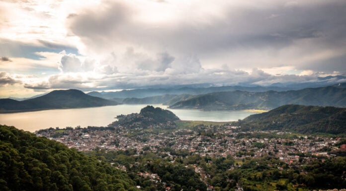 Skyline of Valle de Bravo, Mexico state