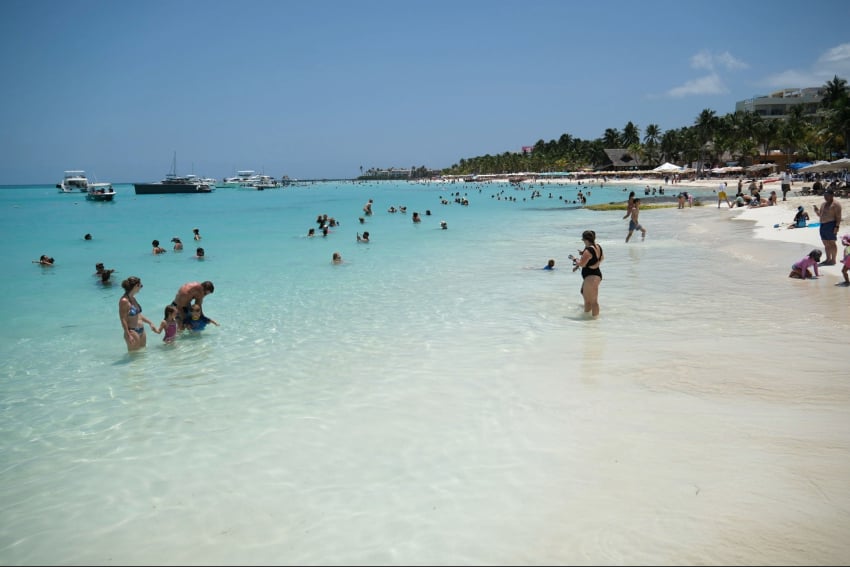Mexican beach destinations brace for a loss of nearly 1 million US airline seats