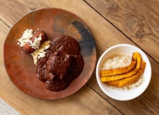 Plates at Múcara in Xalapa, Veracruz