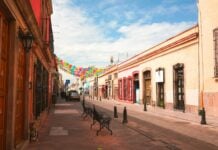 empty street in Querétaro, México
