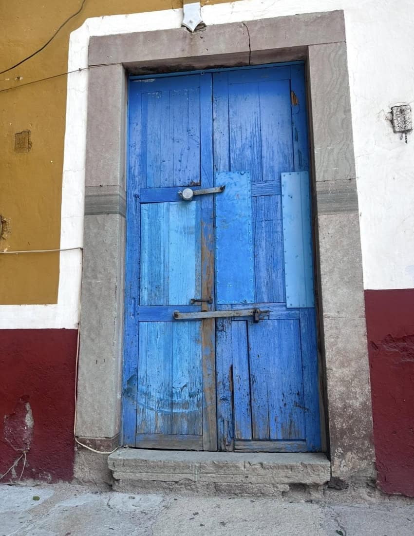 Colorful door in Guanajuato